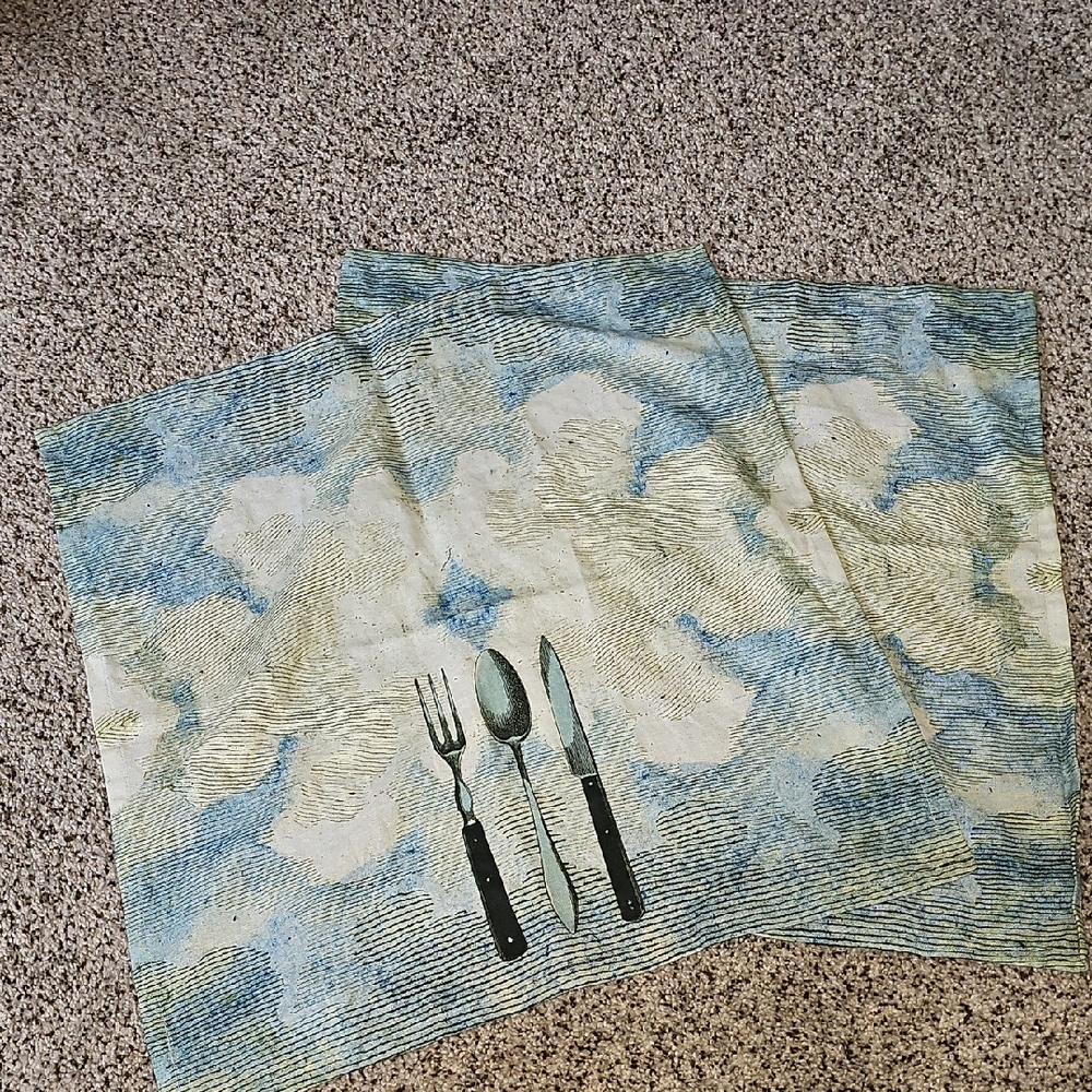 Set Of 2 John Derian Blue and Cream Placemat / Napkins Set with Cutlery Design